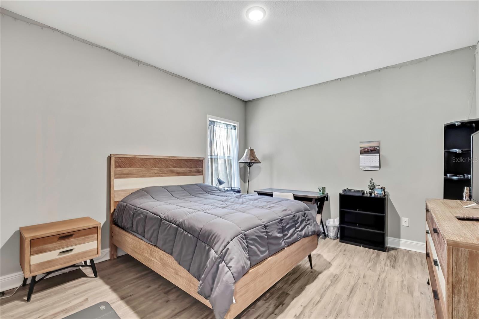 Image 20 of 46 For 9504 Earthwind Court