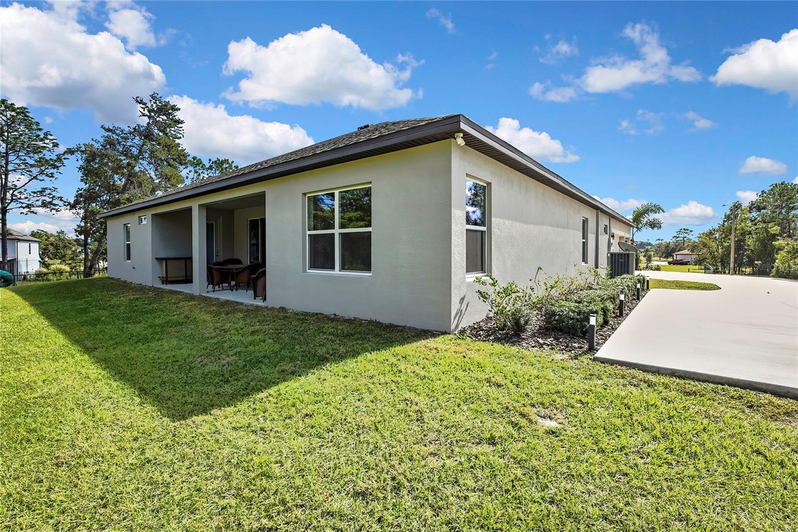 Image 39 of 46 For 9504 Earthwind Court