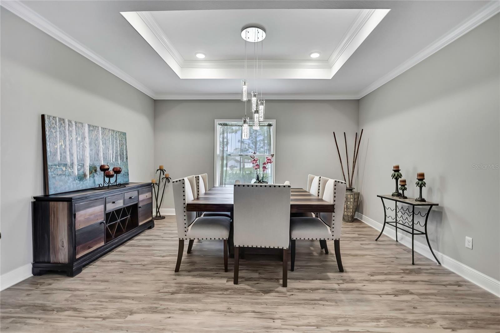 Image 5 of 46 For 9504 Earthwind Court