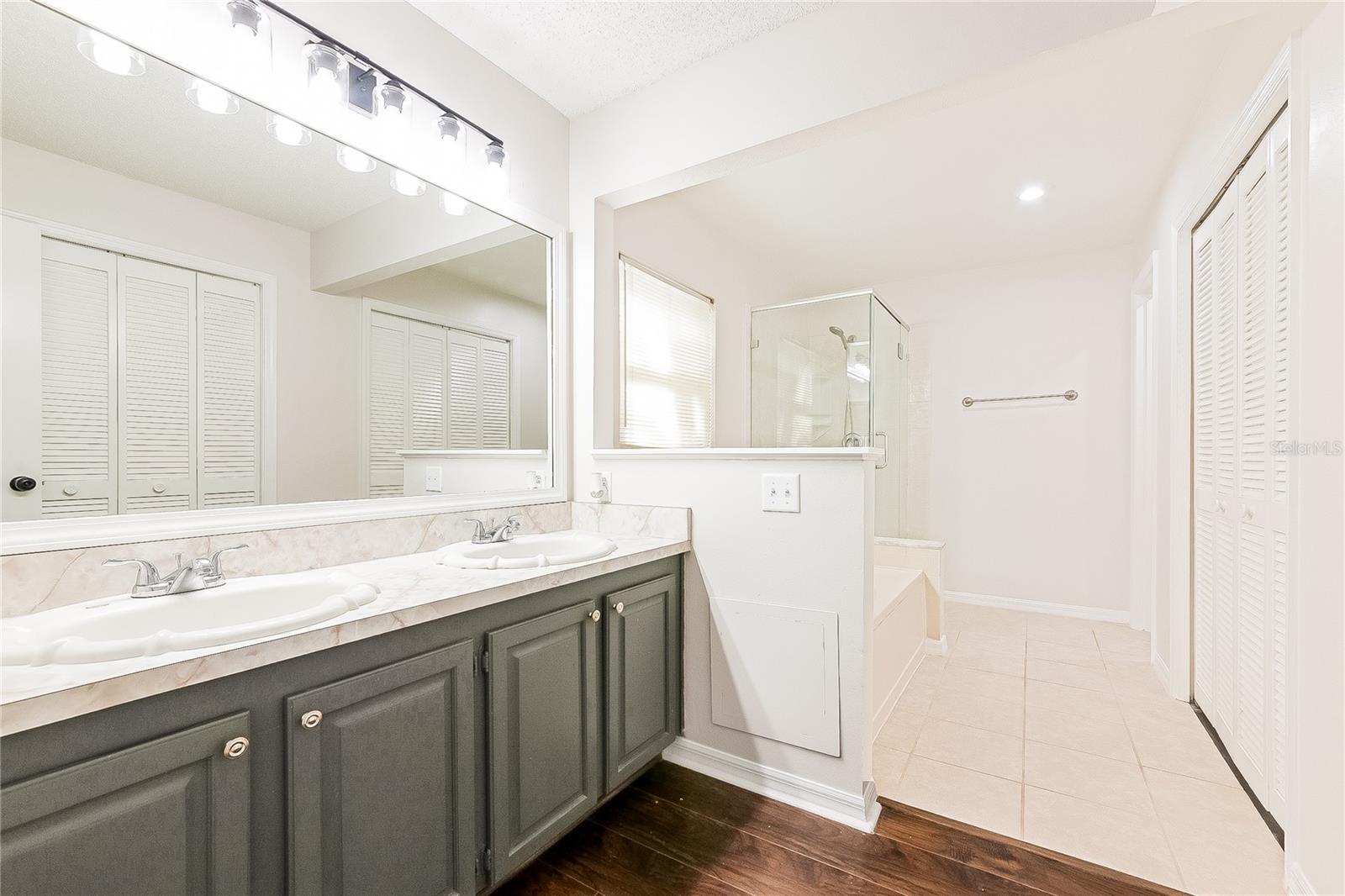 Image 12 of 20 For 10144 Tarragon Drive