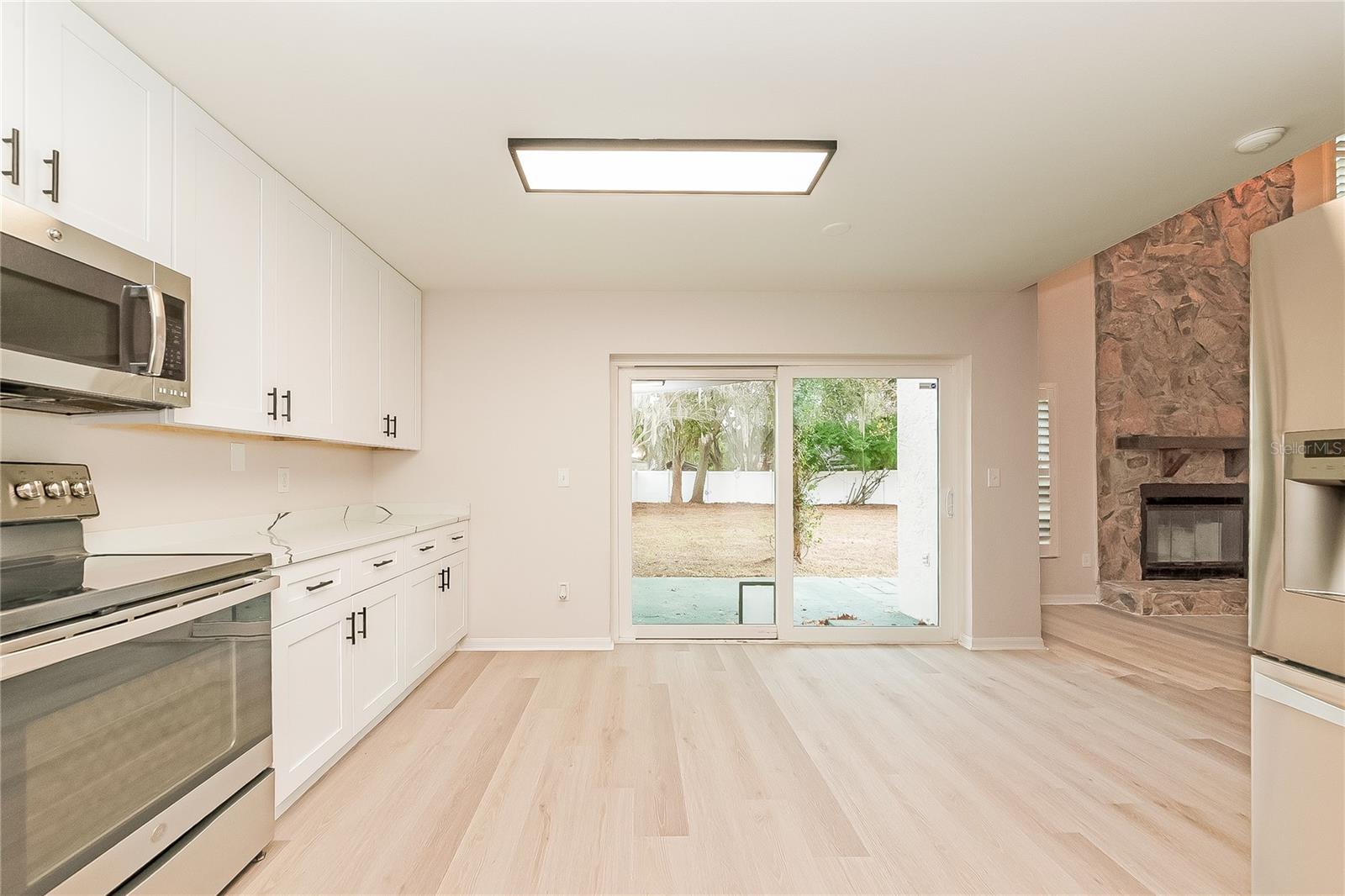 Image 6 of 20 For 10144 Tarragon Drive