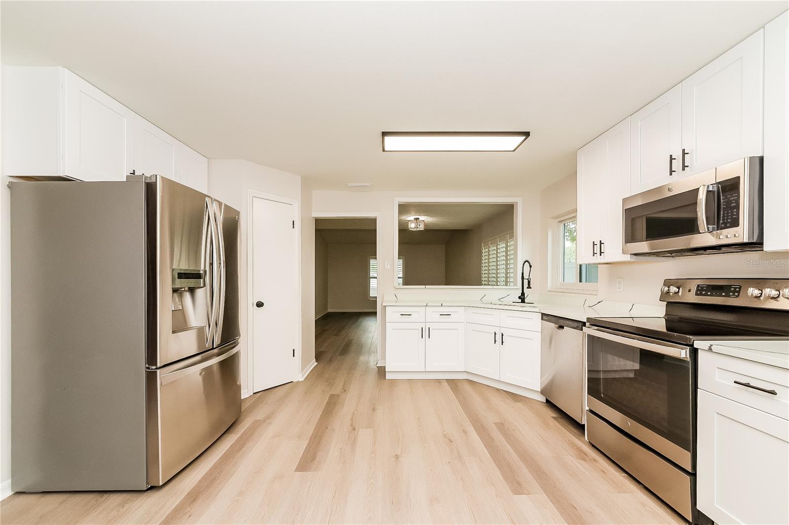 Image 9 of 20 For 10144 Tarragon Drive