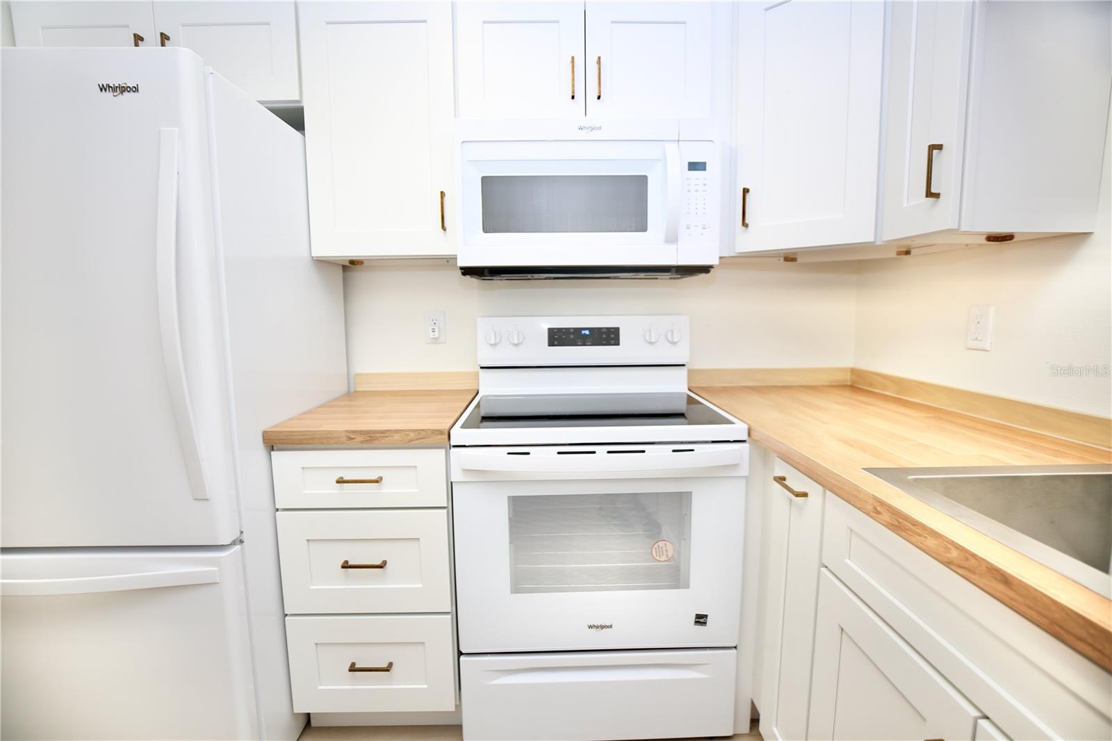 Image 5 of 38 For 11702 Raintree Village Boulevard B