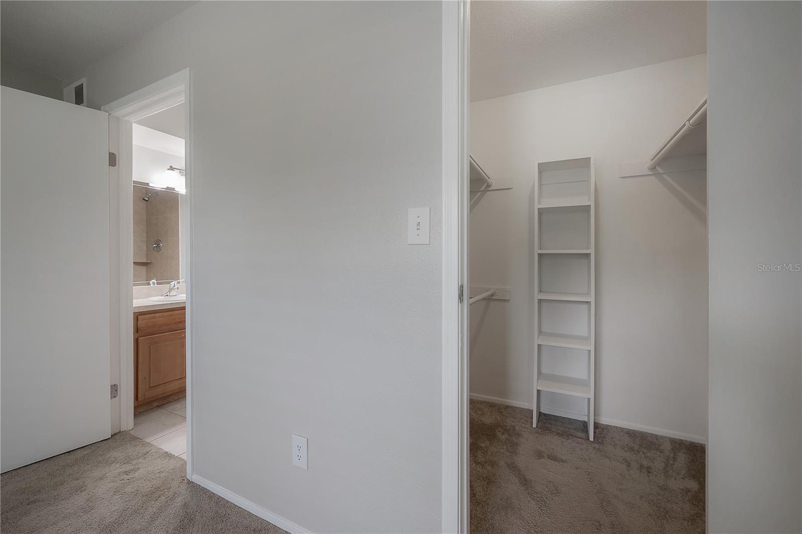 Image 20 of 39 For 9100 Dr Martin Luther King Jr Street N 905