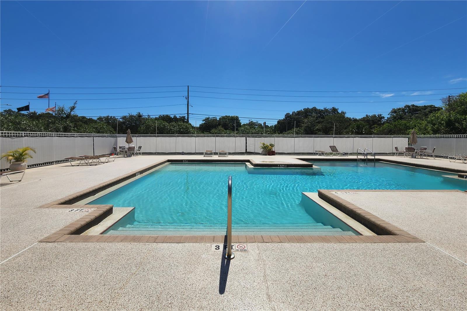 Image 34 of 39 For 9100 Dr Martin Luther King Jr Street N 905