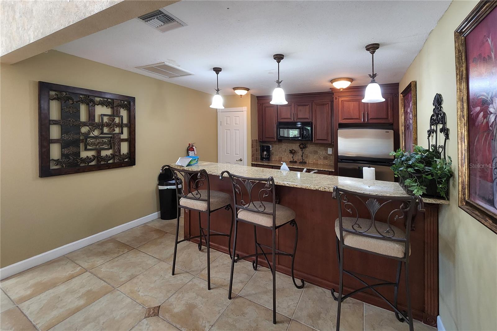 Image 38 of 39 For 9100 Dr Martin Luther King Jr Street N 905