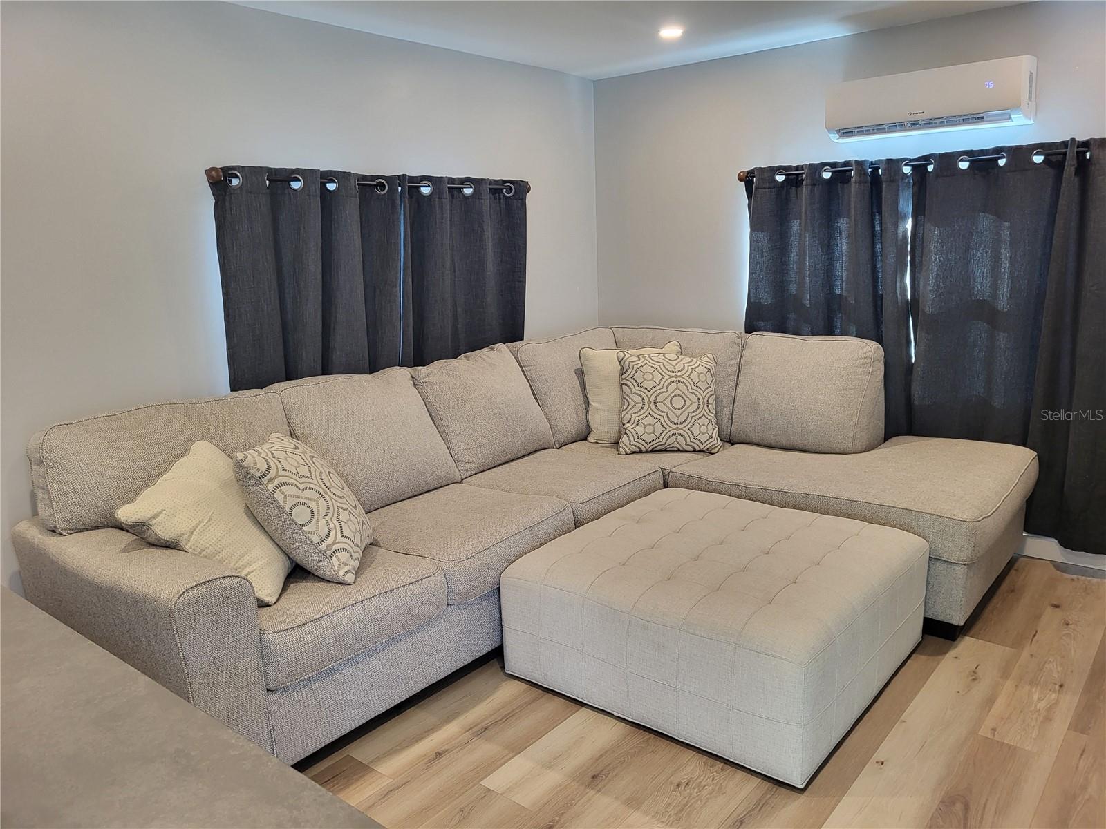 Image 17 of 37 For 6580 Seminole Boulevard 506