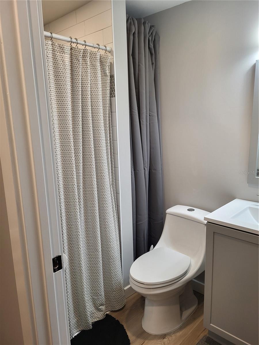 Image 24 of 37 For 6580 Seminole Boulevard 506