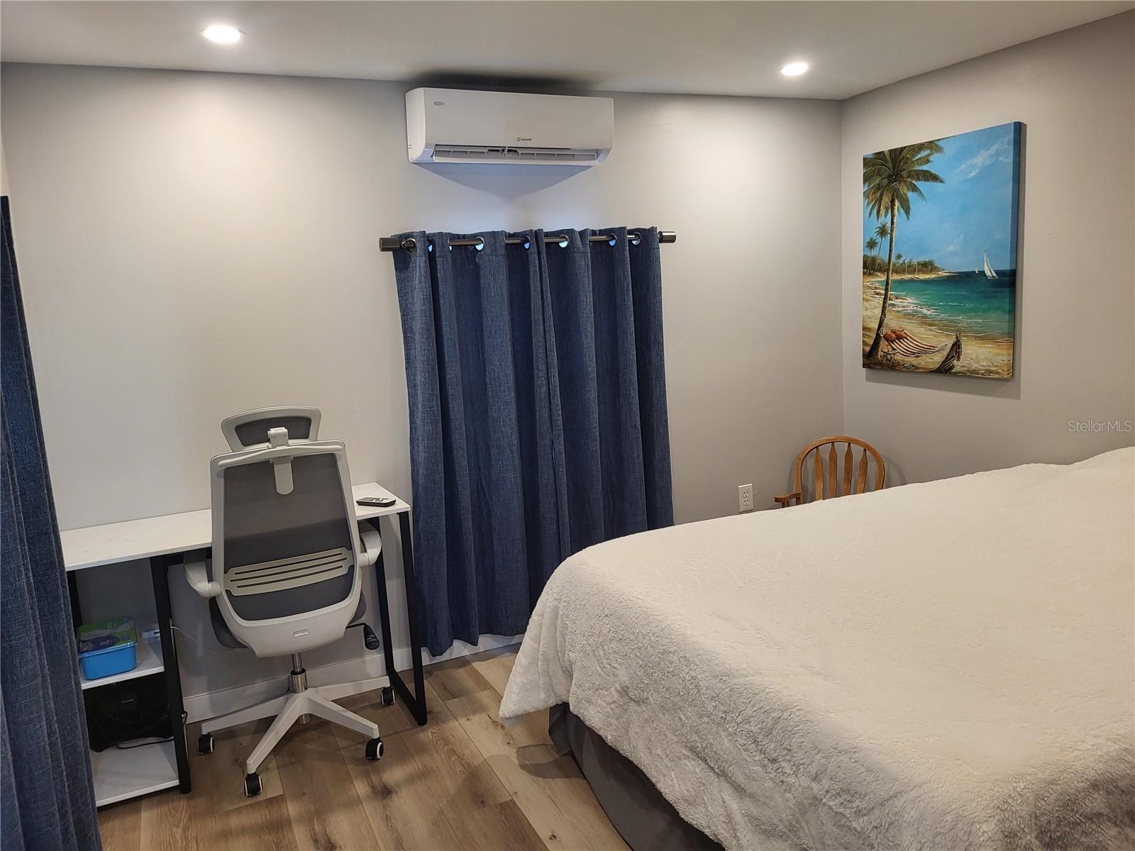 Image 35 of 37 For 6580 Seminole Boulevard 506