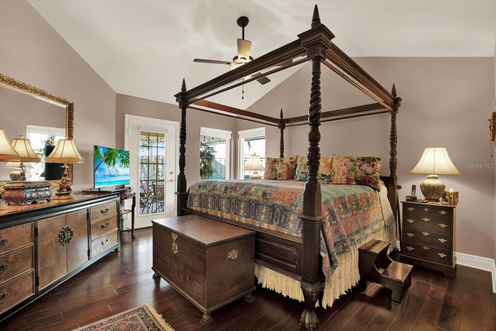 Image 17 of 32 For 505 Haverhill Lane