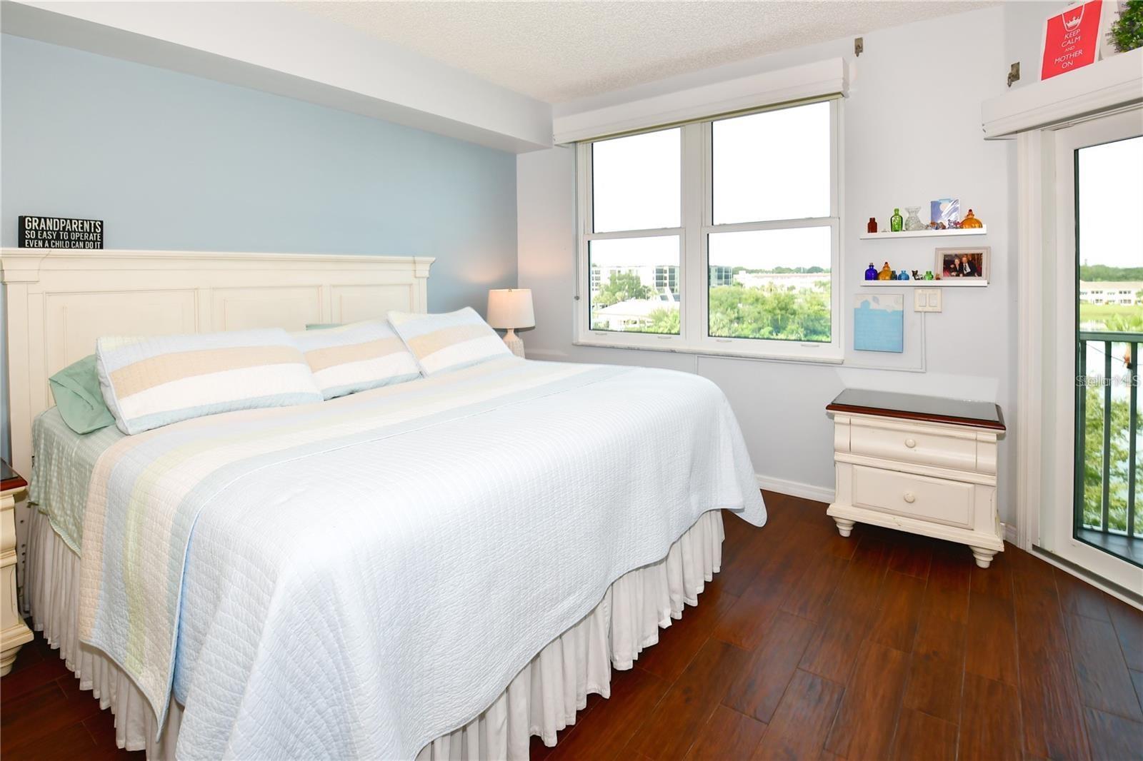 Image 22 of 47 For 6425 Shoreline Drive 10403