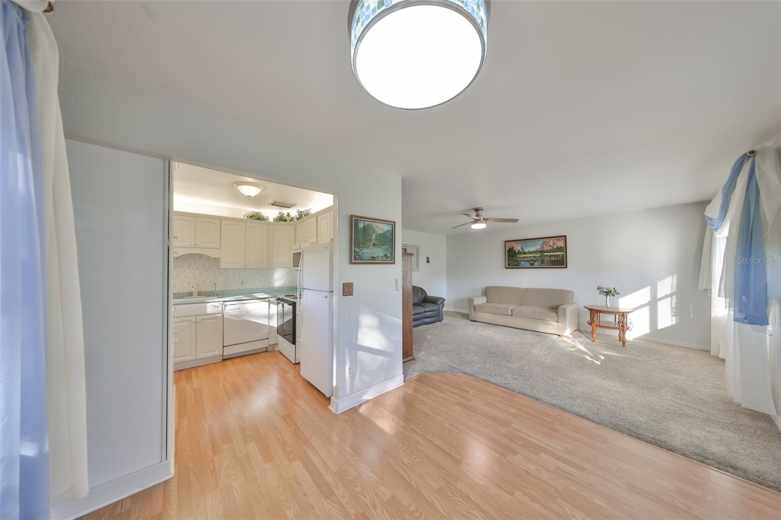 Image 11 of 51 For 2202 Clubhouse Drive 180