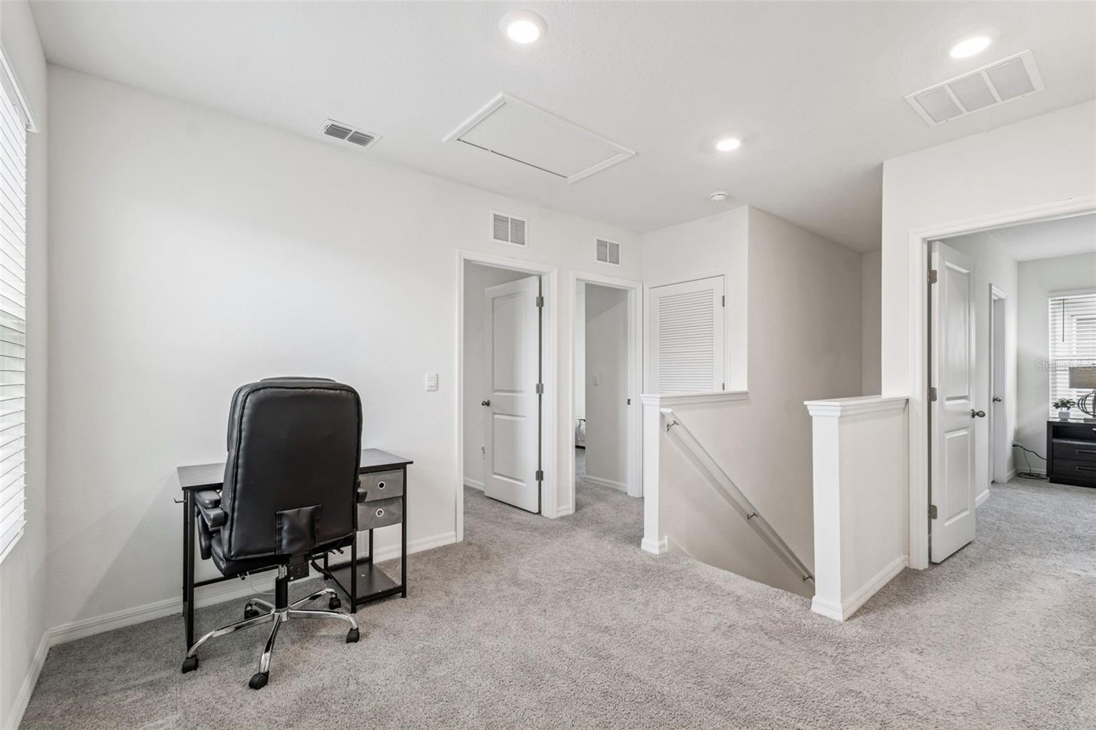 Image 37 of 100 For 5667 Chorleywood Lane