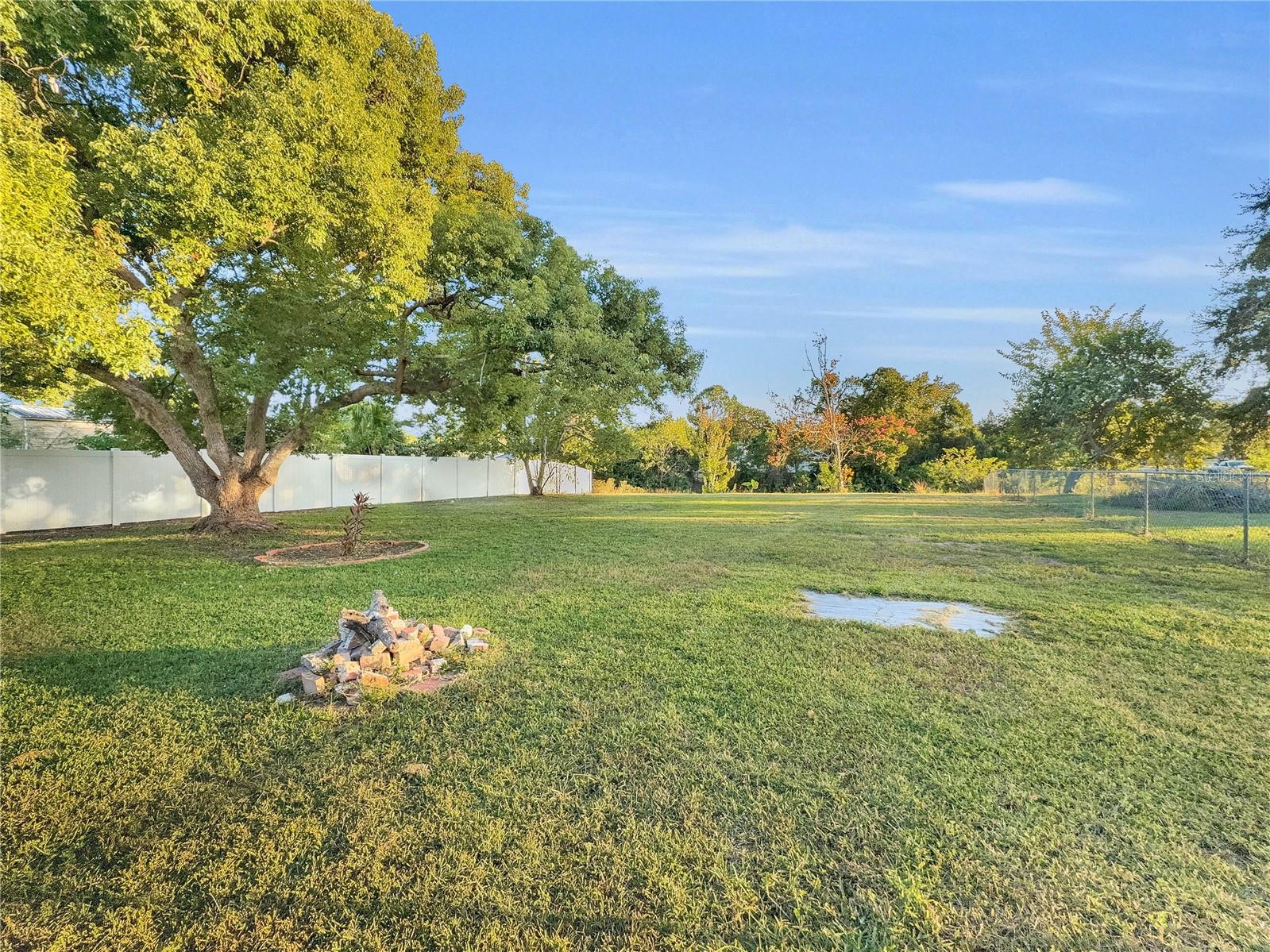 Image 22 of 22 For 9240 Glen Moor Lane