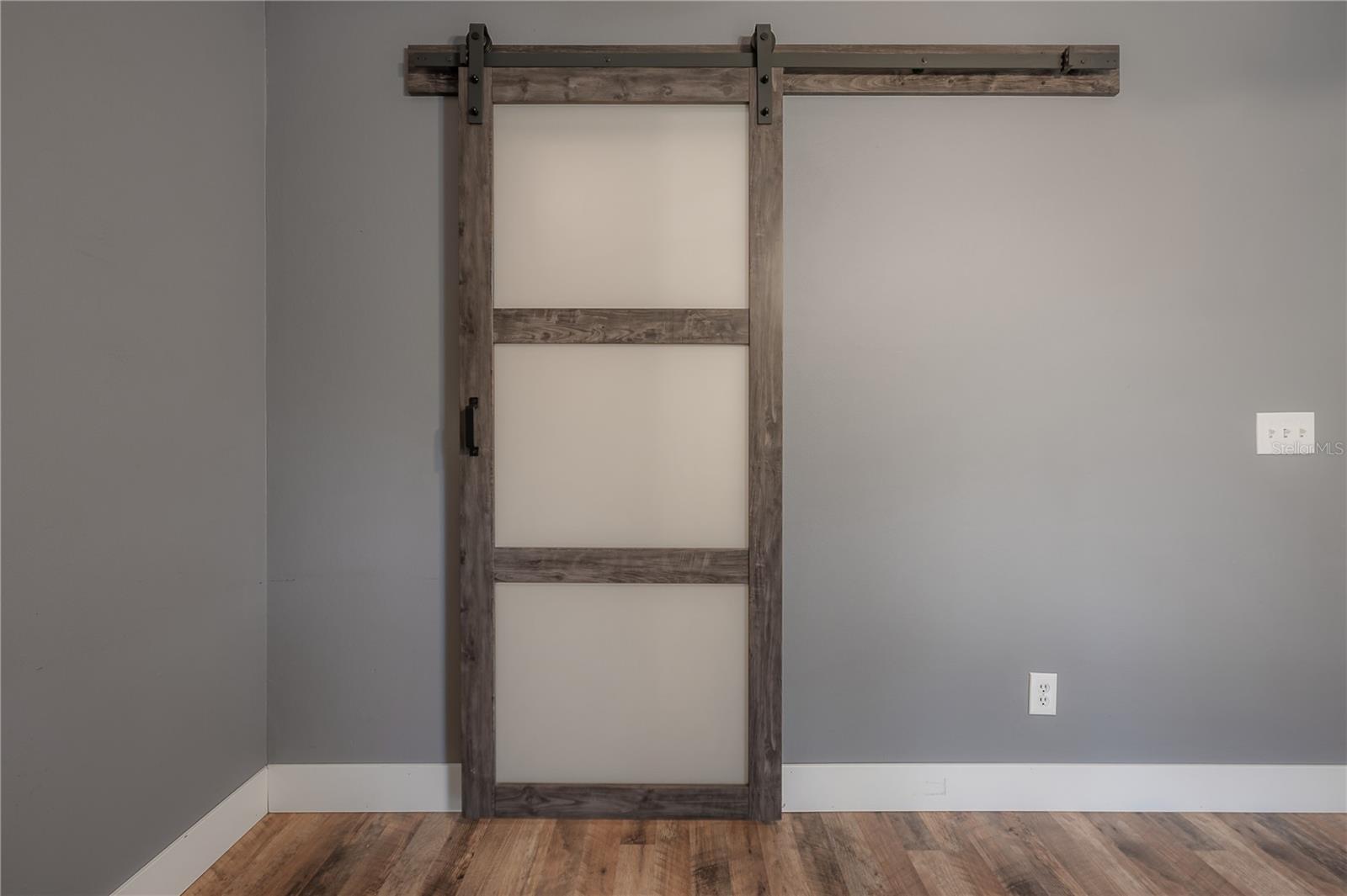 Image 17 of 34 For 2756 Braham Court