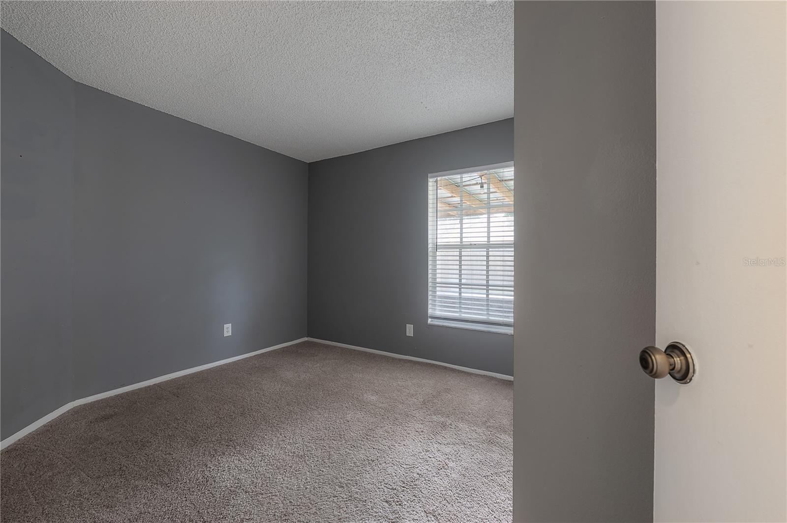 Image 21 of 34 For 2756 Braham Court