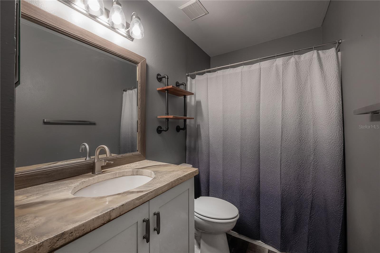 Image 23 of 34 For 2756 Braham Court