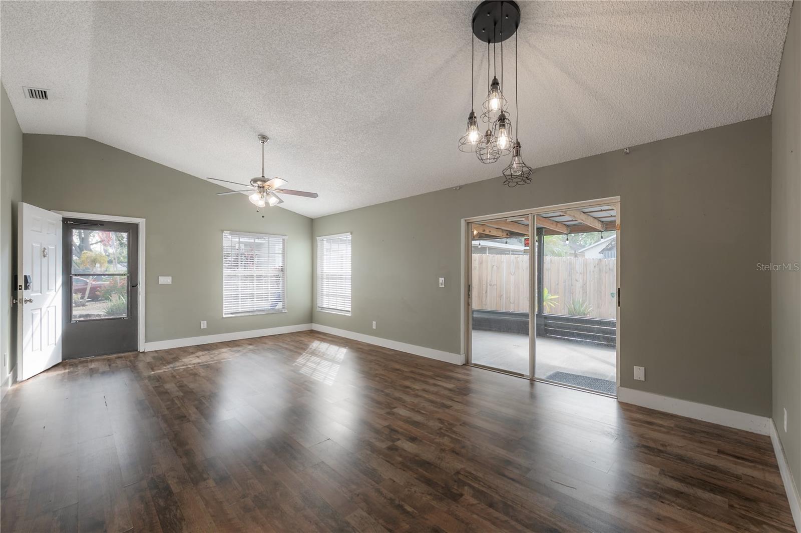 Image 9 of 34 For 2756 Braham Court