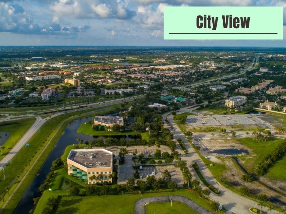 Listing photo id 0 for 2800 Bobcat Village Center Road