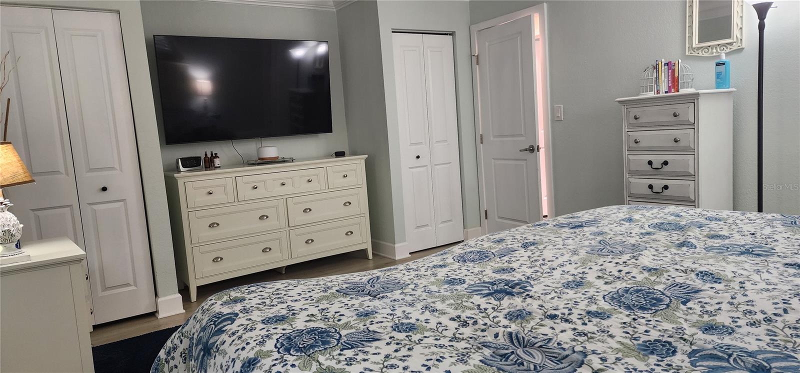 Image 8 of 21 For 418 Imperial Drive