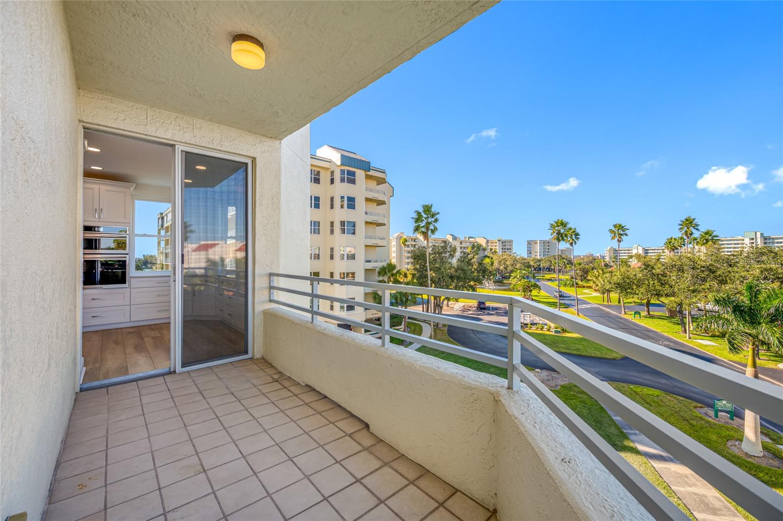 Image 12 of 57 For 7872 Sailboat Key Boulevard S 306