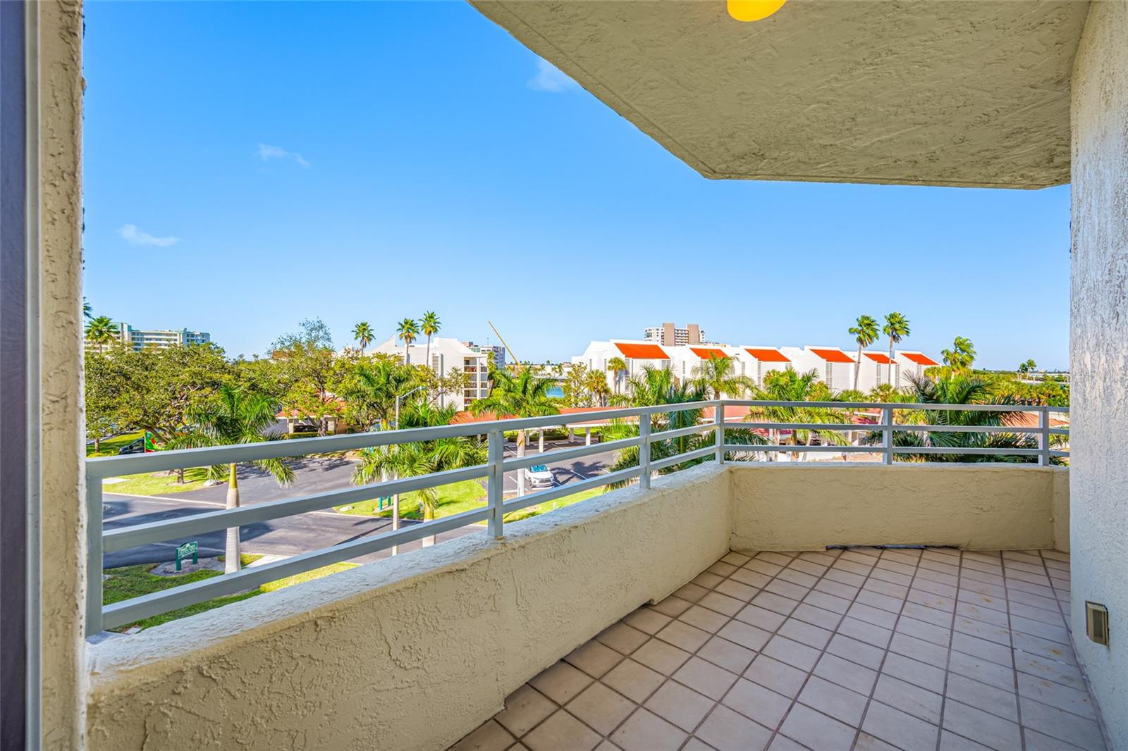 Image 13 of 57 For 7872 Sailboat Key Boulevard S 306