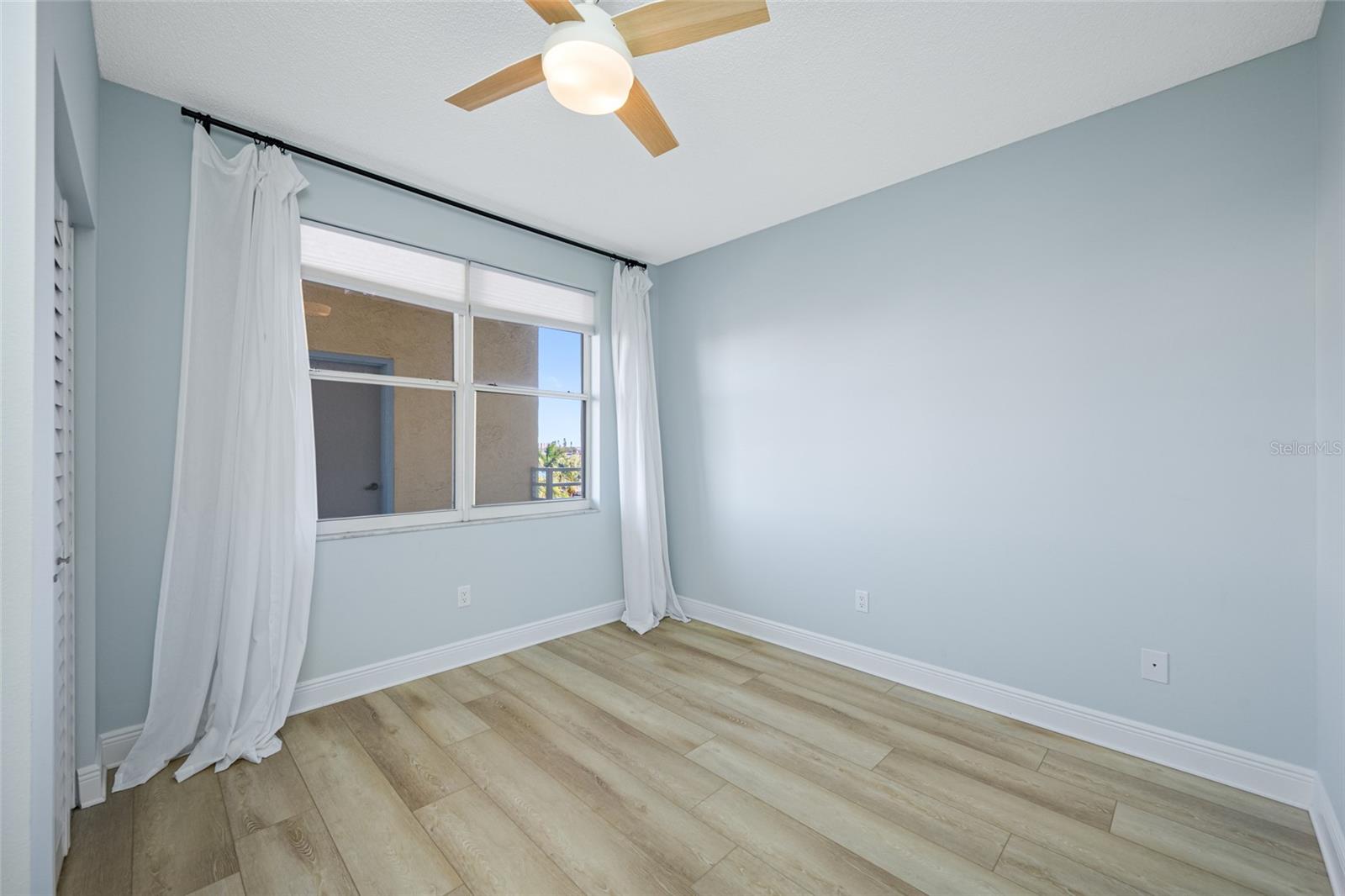 Image 30 of 57 For 7872 Sailboat Key Boulevard S 306