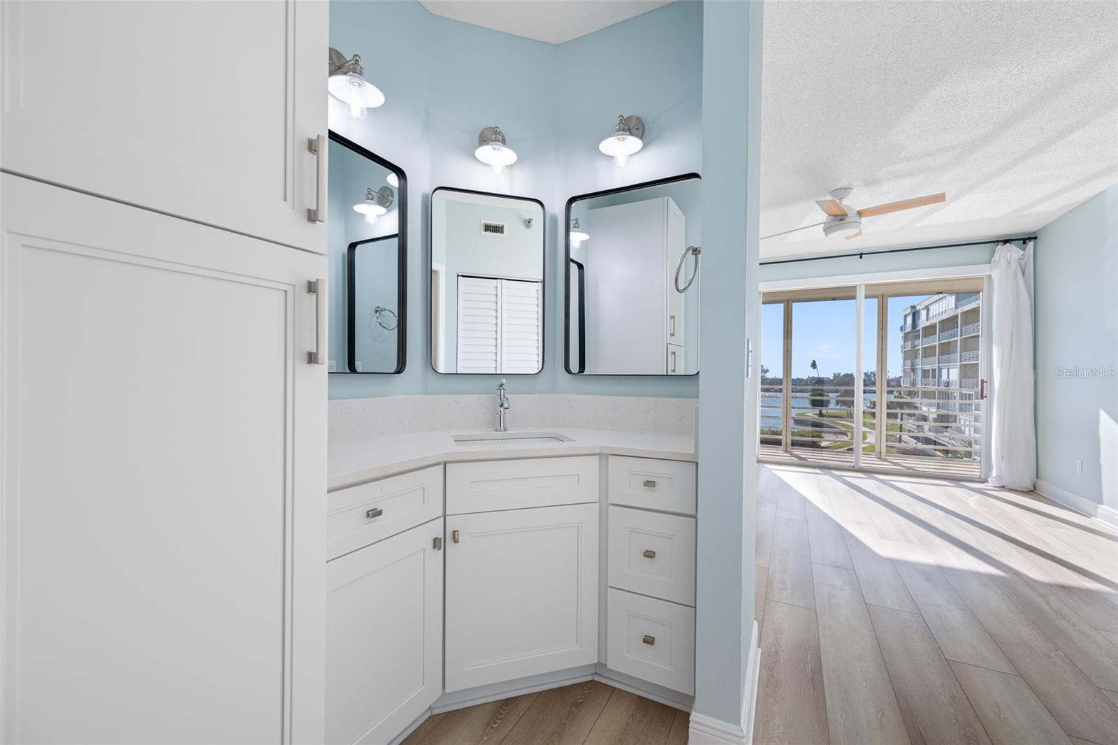 Image 45 of 57 For 7872 Sailboat Key Boulevard S 306