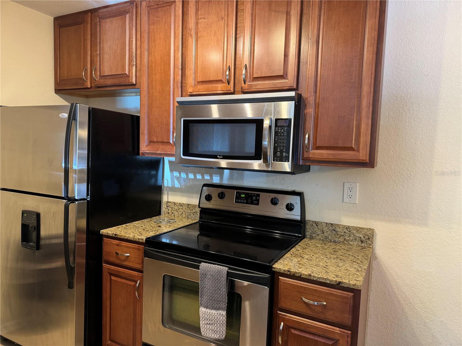 Image 7 of 23 For 10263 Gandy Boulevard N 2303