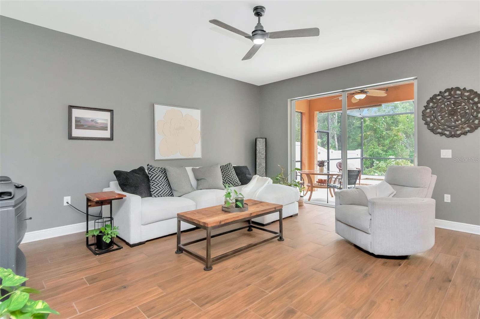 Image 11 of 59 For 31241 Kirkshire Court