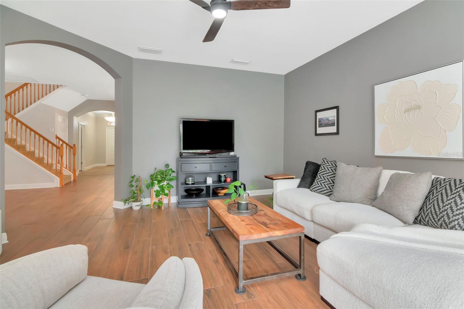 Image 14 of 59 For 31241 Kirkshire Court