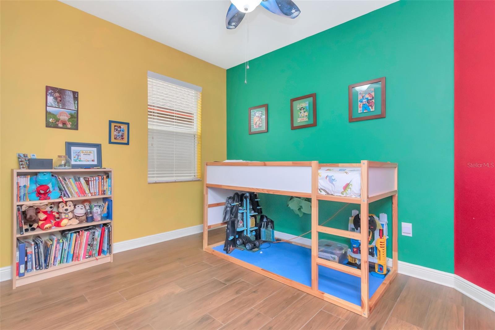 Image 28 of 59 For 31241 Kirkshire Court