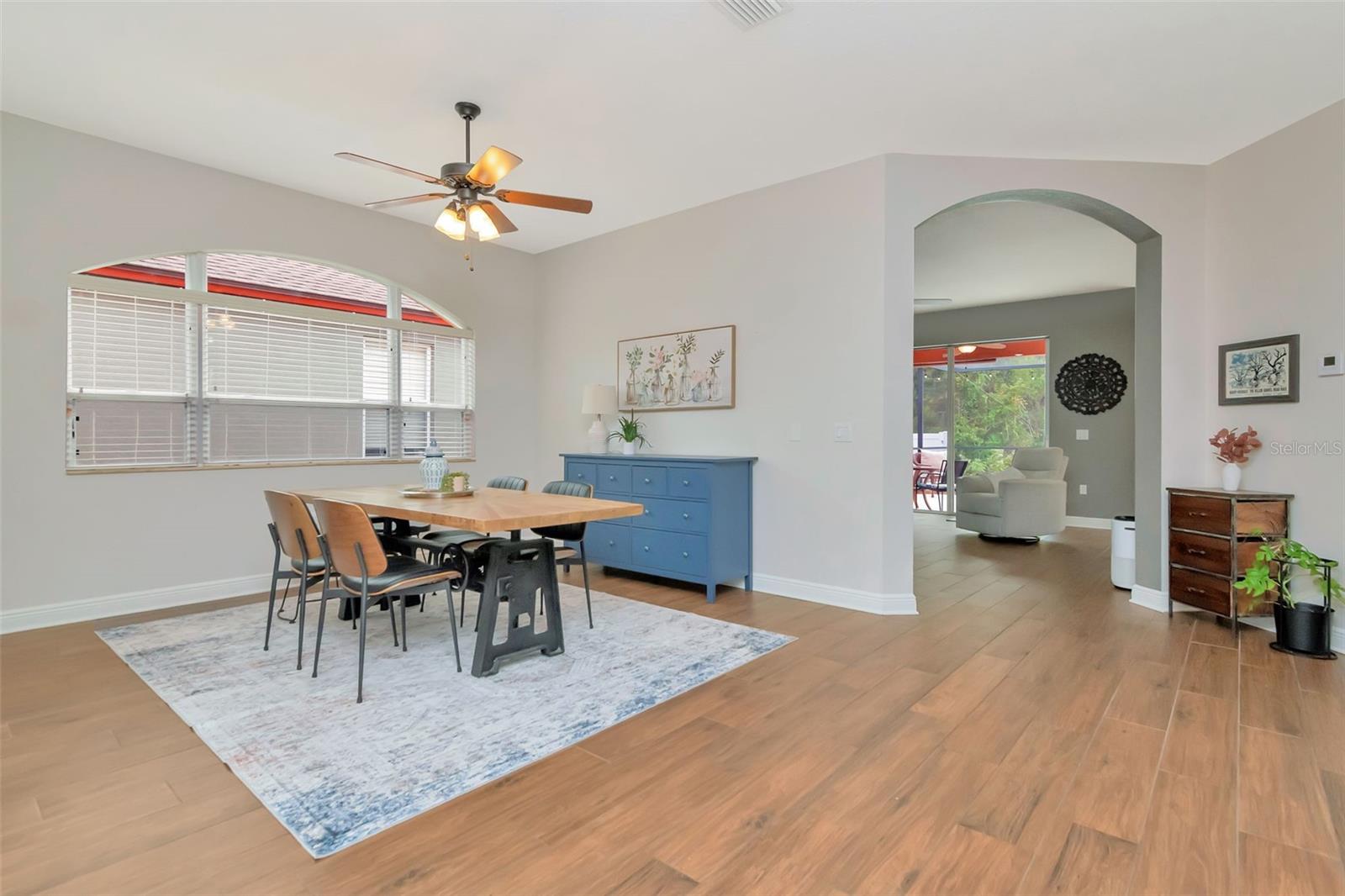 Image 4 of 59 For 31241 Kirkshire Court