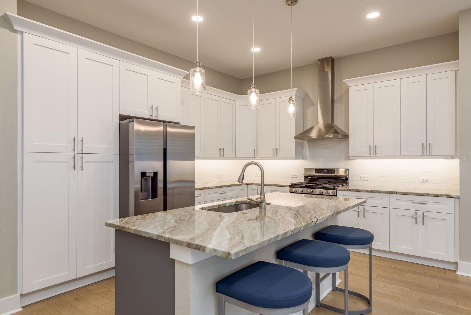 Image 17 of 52 For 833 Oak Bend Lane