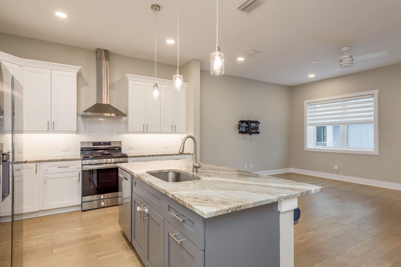 Image 18 of 52 For 833 Oak Bend Lane