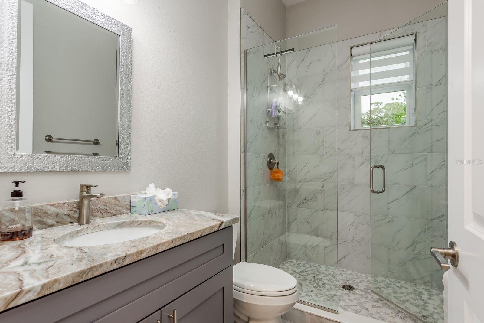 Image 23 of 52 For 833 Oak Bend Lane