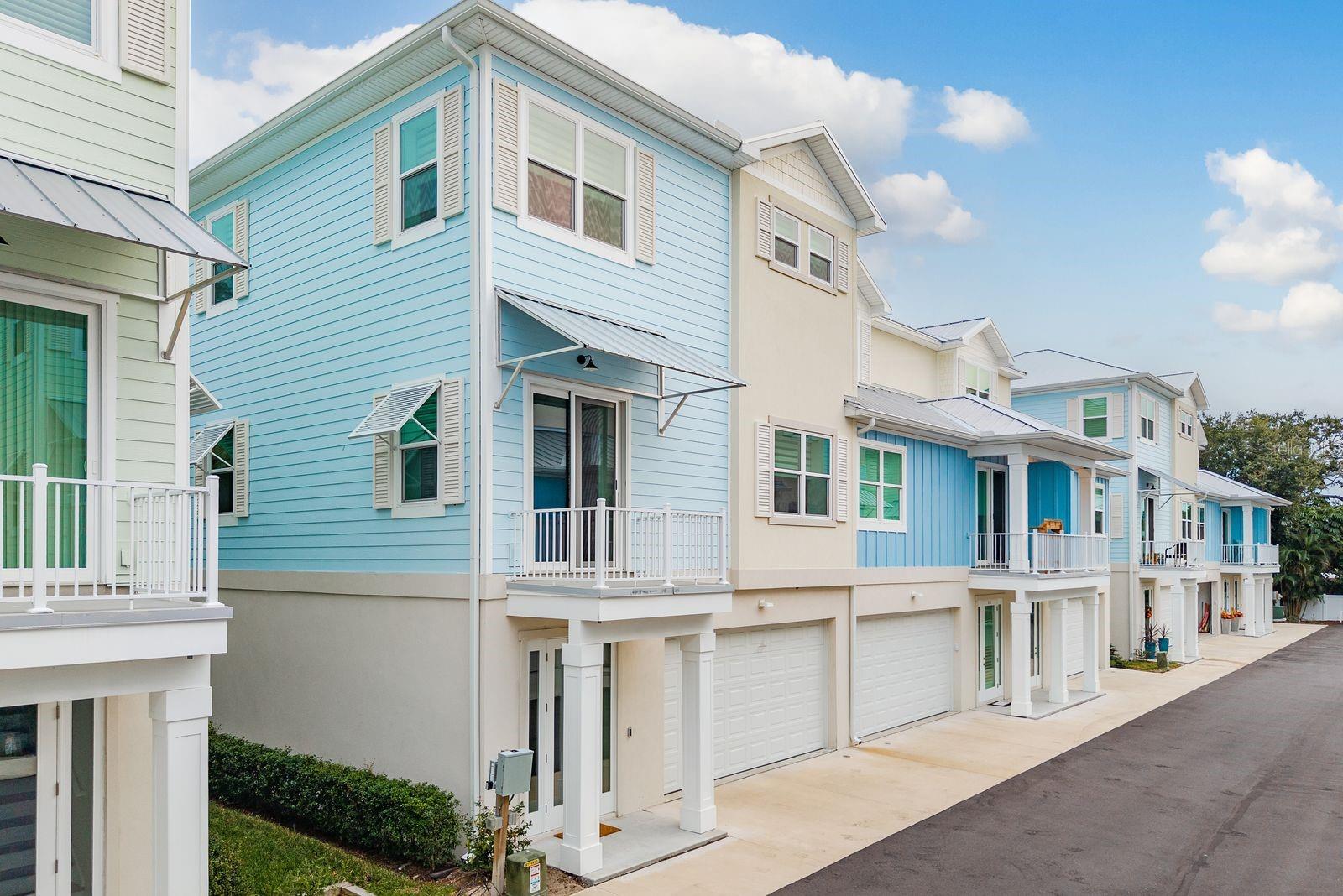 Image 3 of 52 For 833 Oak Bend Lane