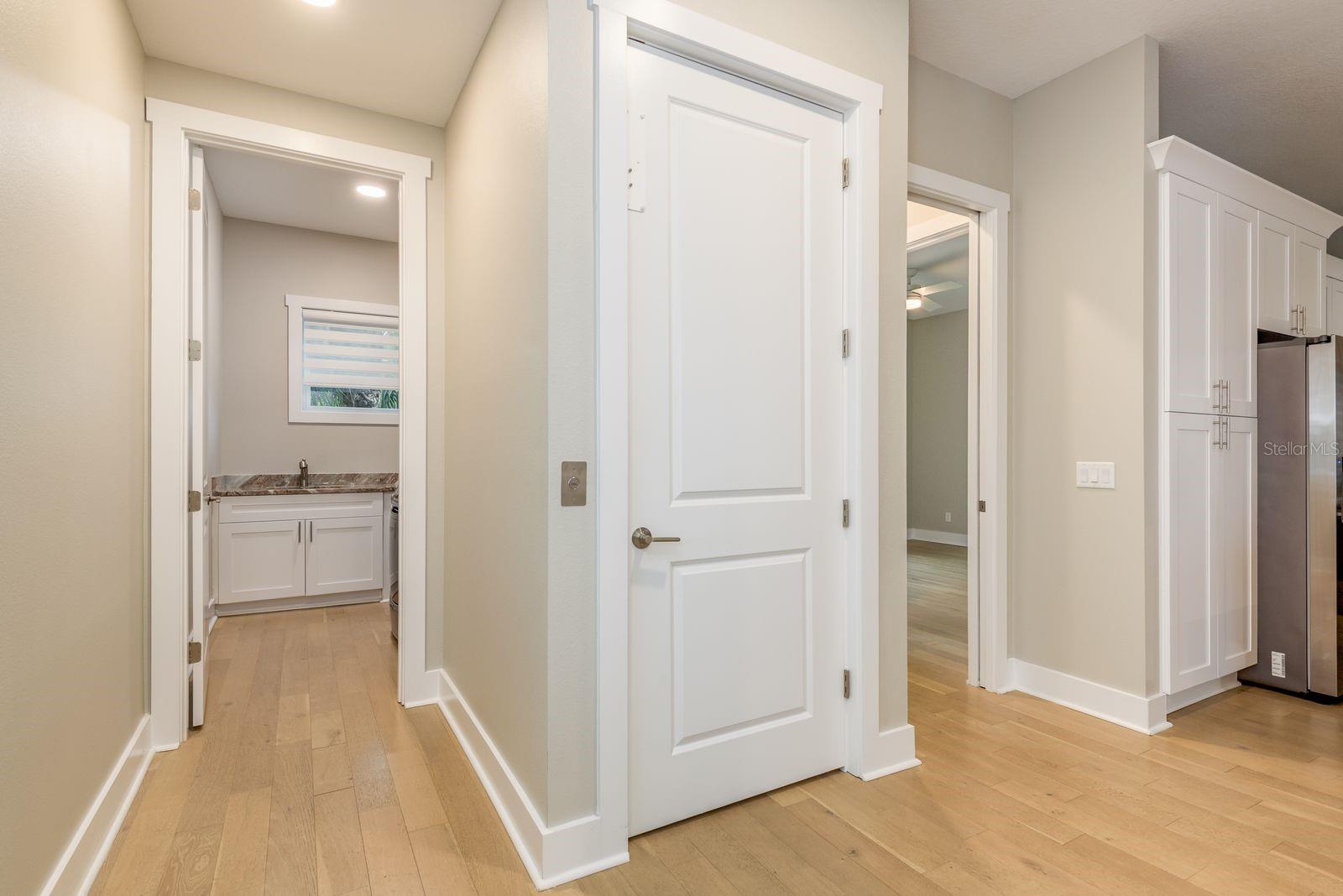 Image 6 of 52 For 833 Oak Bend Lane