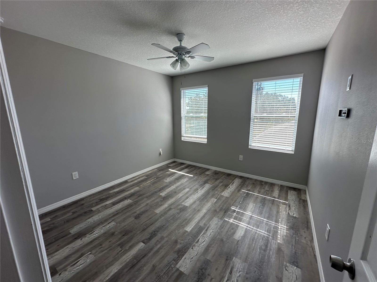 Image 18 of 32 For 4803 35th Circle