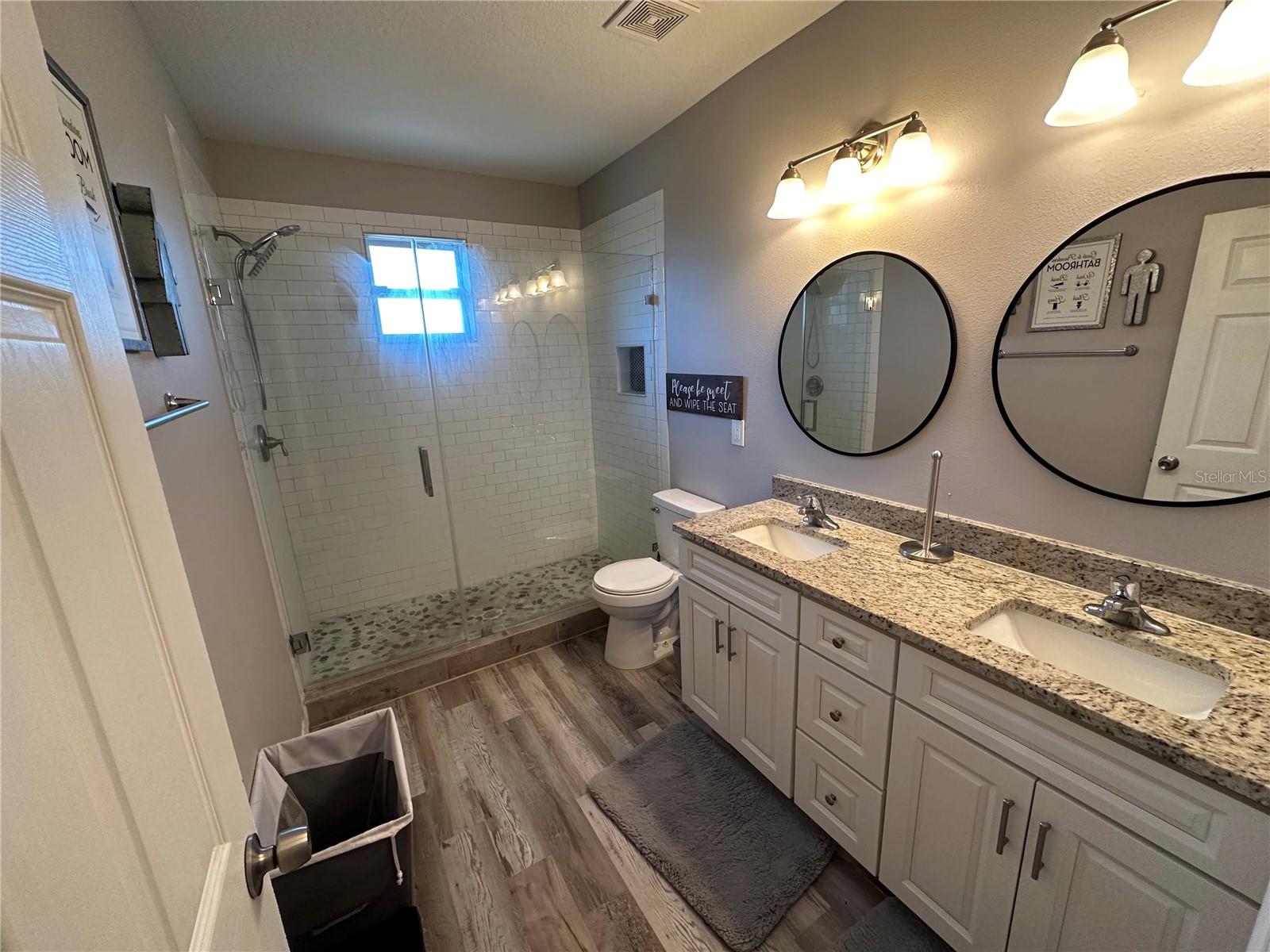 Image 22 of 32 For 4803 35th Circle