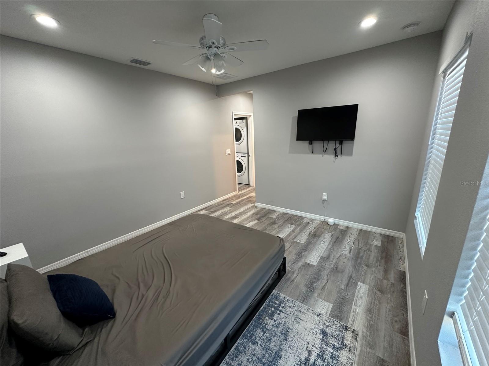 Image 26 of 32 For 4803 35th Circle