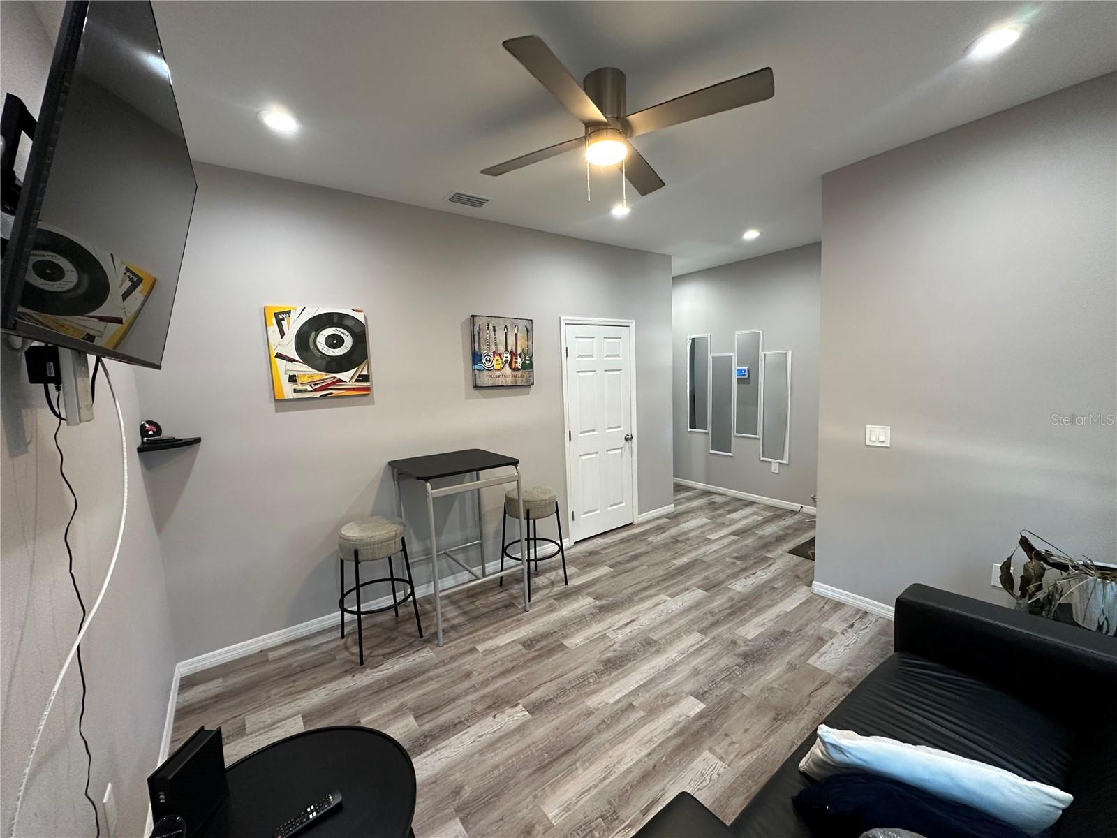 Image 8 of 32 For 4803 35th Circle