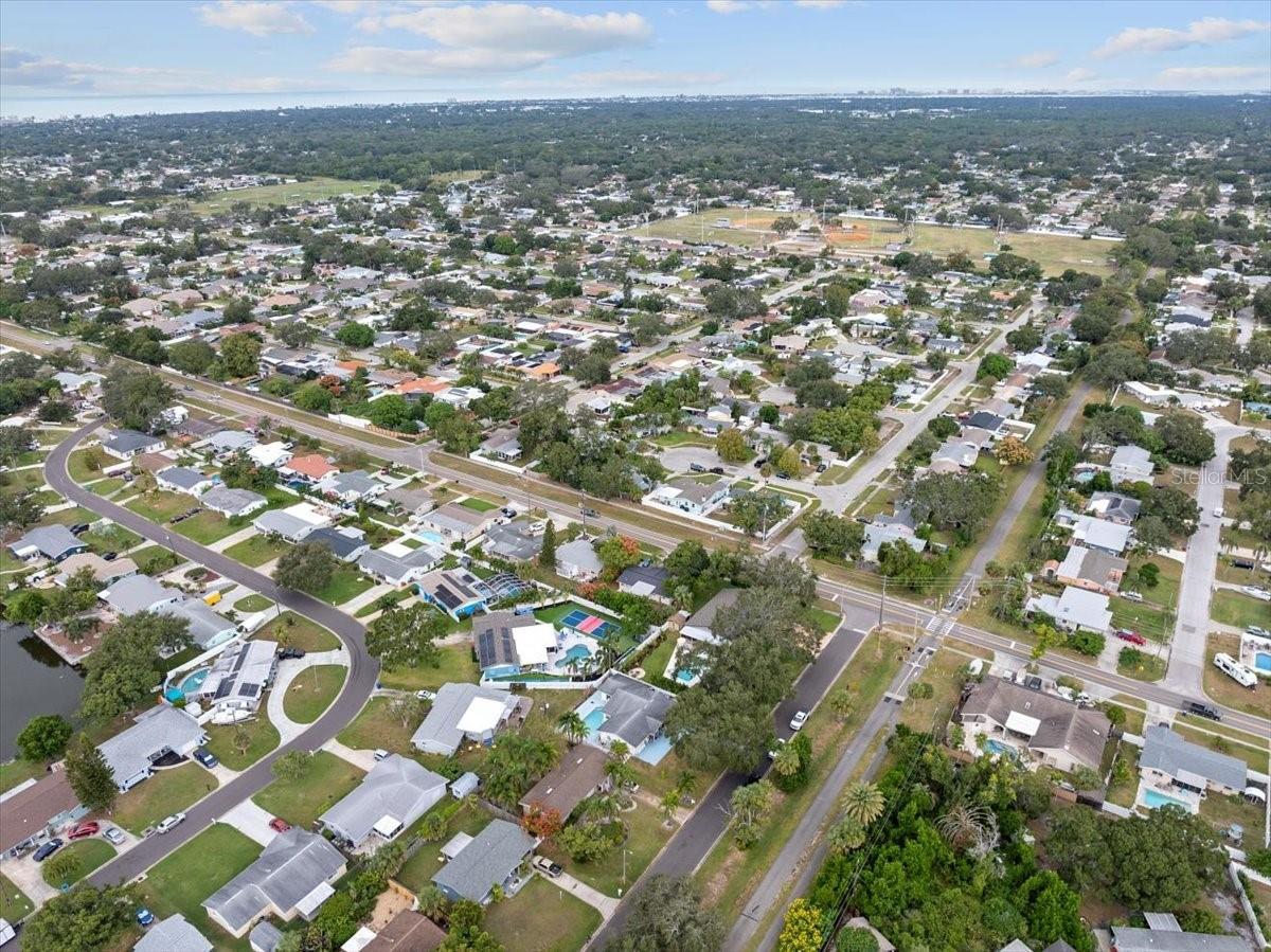 Listing photo id 58 for 8590 119th Street