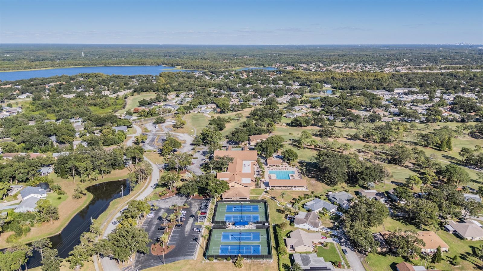 Image 31 of 40 For 2932 Macalpin Drive W