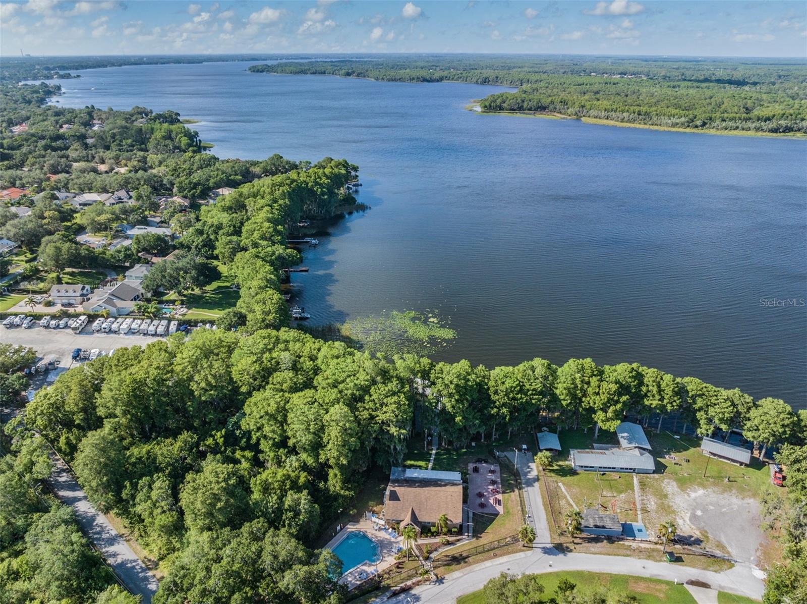 Image 39 of 40 For 2932 Macalpin Drive W