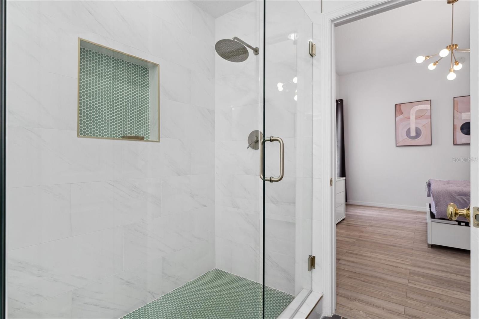 Image 24 of 39 For 642 Wells Court 402