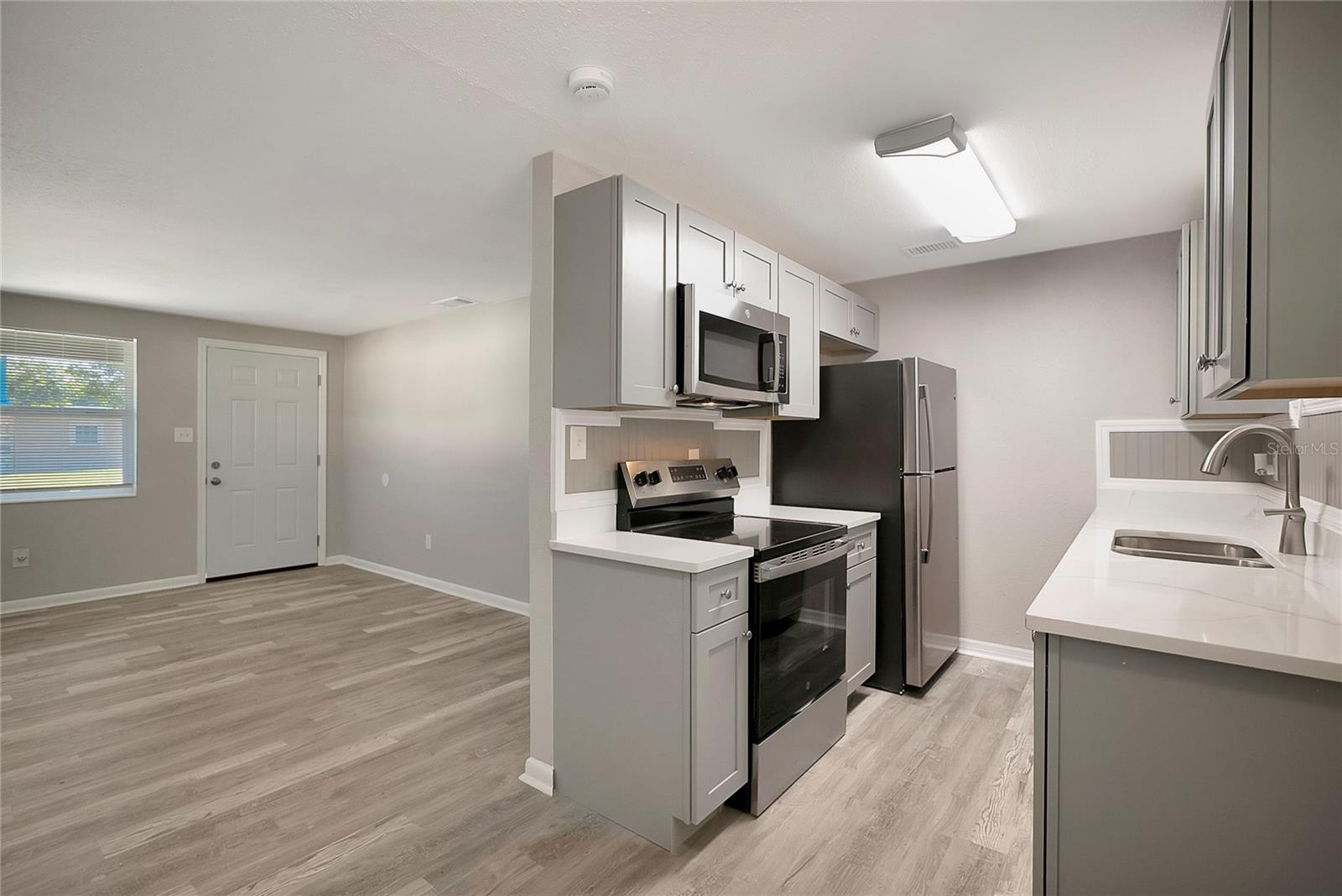 Image 11 of 27 For 4909 84th Street