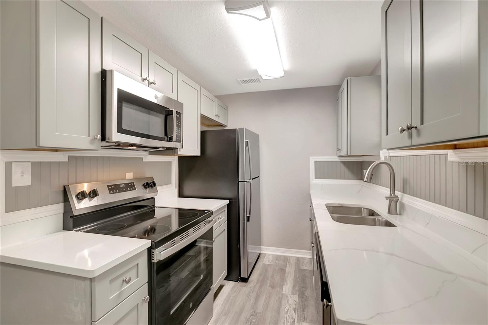 Image 12 of 27 For 4909 84th Street