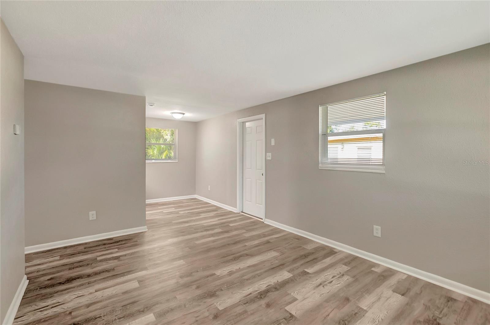 Image 6 of 27 For 4909 84th Street