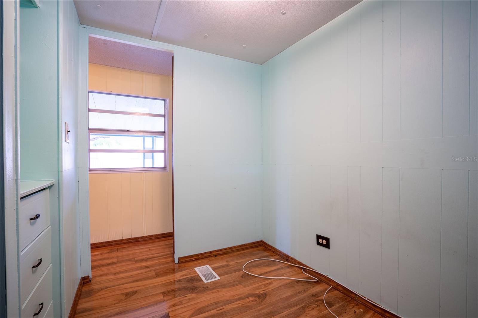 Image 13 of 28 For 9790 66th Street N 319